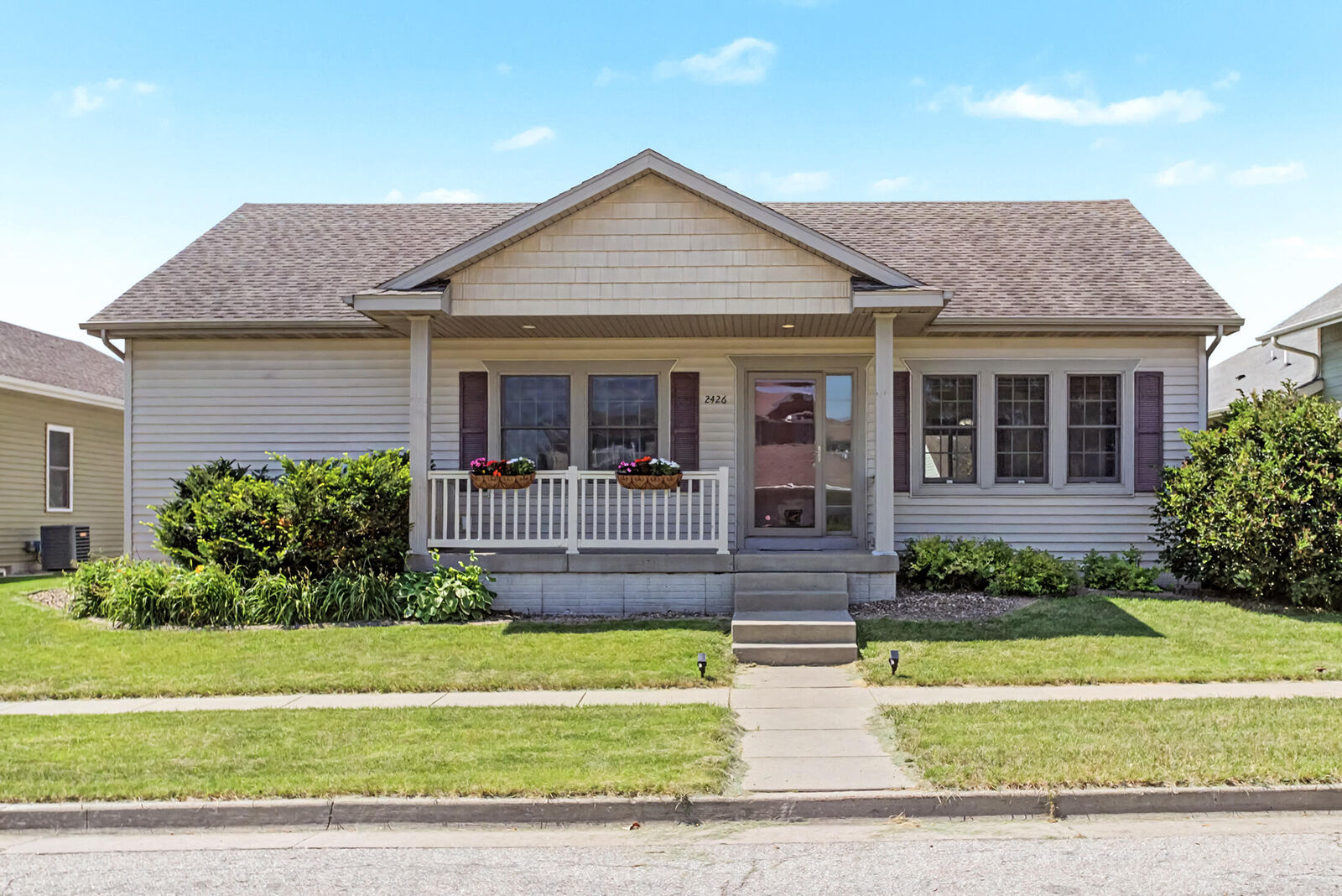 Property Photo:  2426 Bristol Drive  IA 50010 