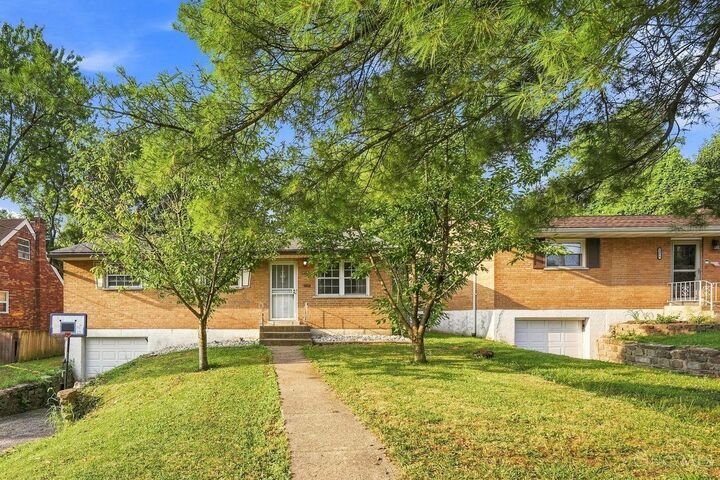 Property Photo: 4469 Delhi Pike OH 45238