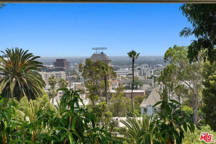 Property Photo: 6630 Whitley Ter CA 90068