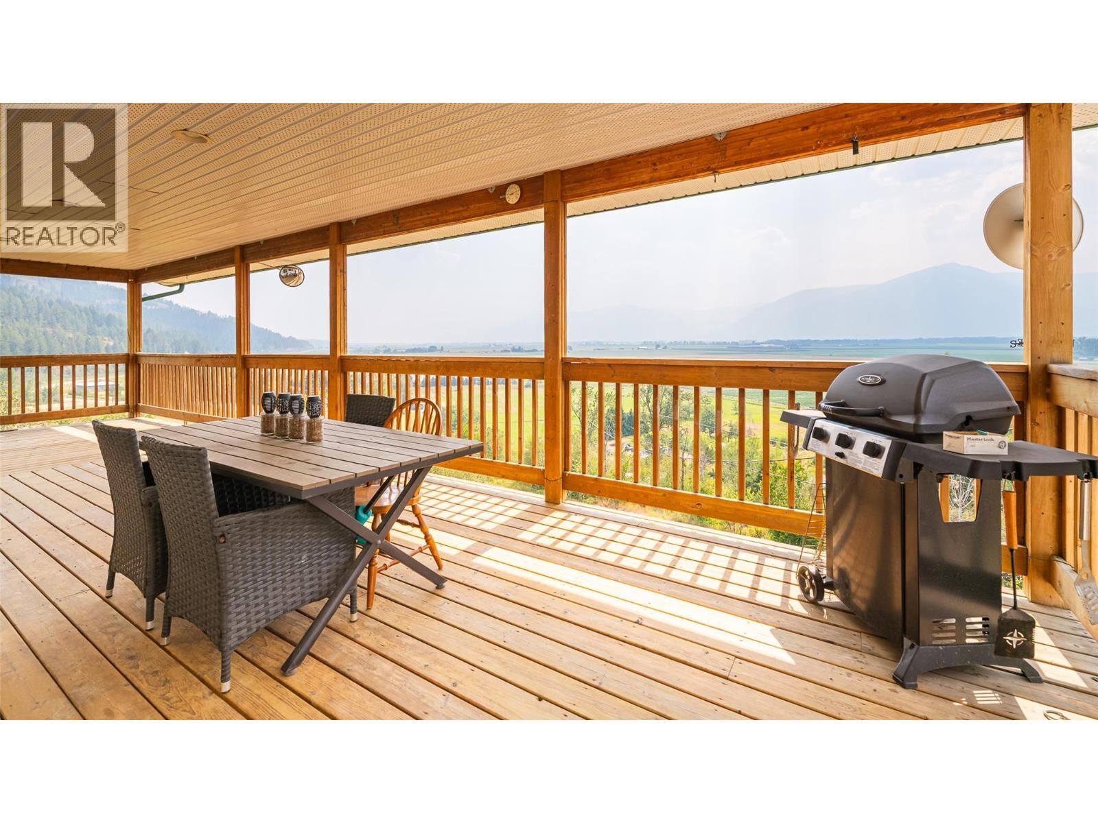 Property Photo:  4840 Lower Wynndel Road  BC V0B 2N1 