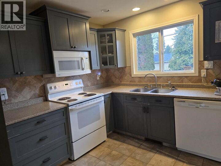 Property Photo: 2790 Fairview Crescent BC V2N 1G8
