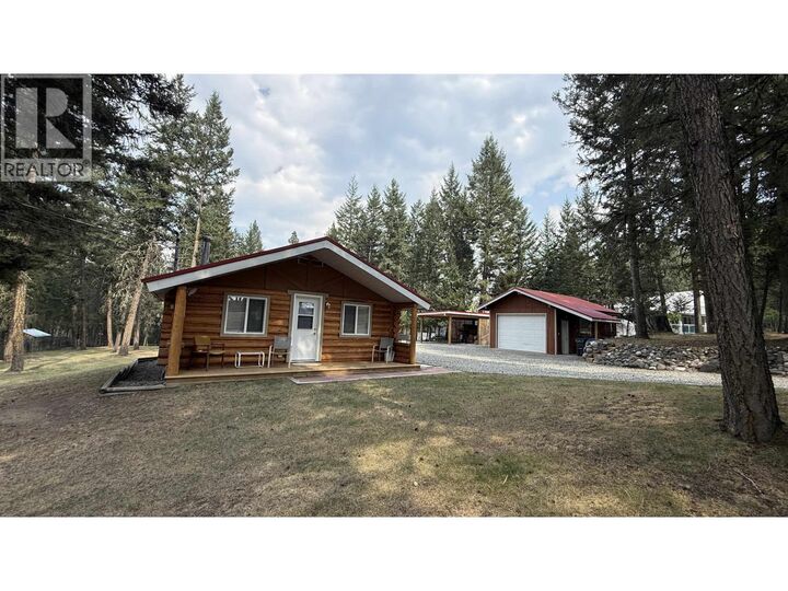 5077 Kinncum Road — photo 1