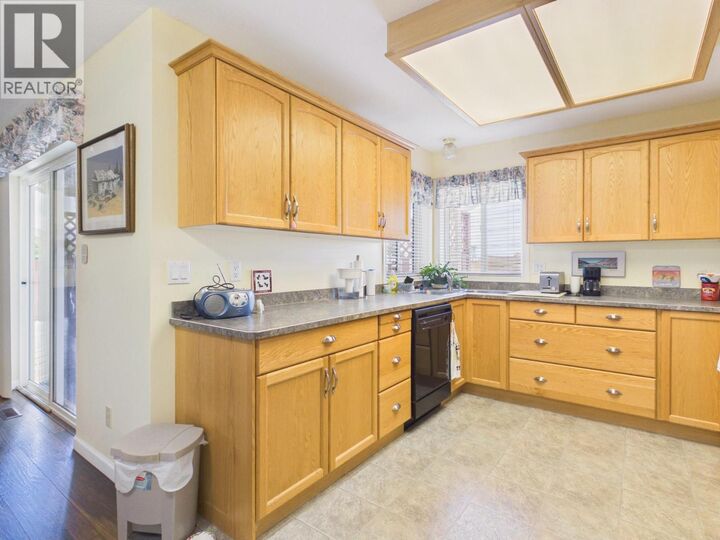 Property Photo: 14 Poplar Court BC V0H 1V5
