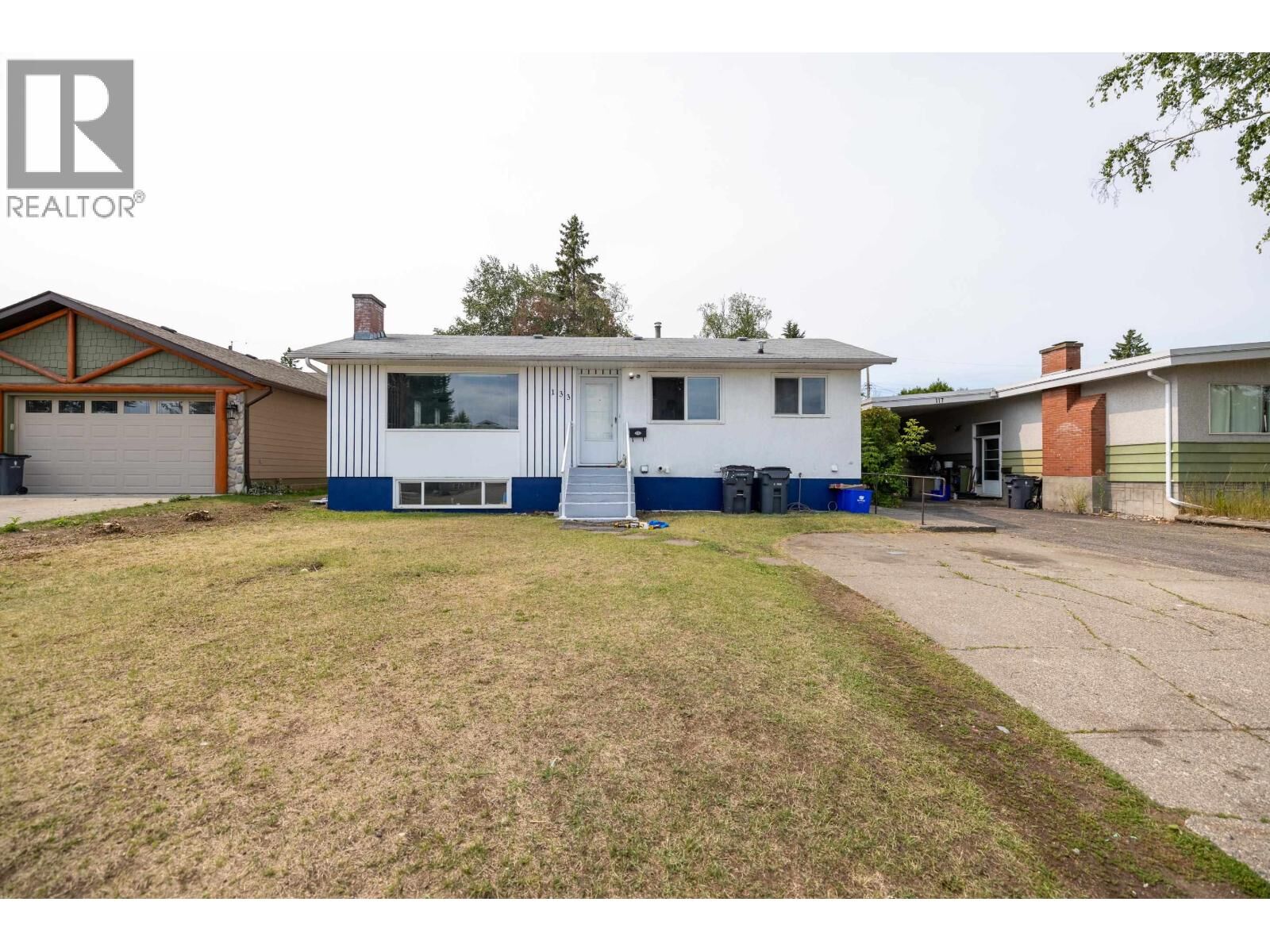 Property Photo:  133 Moffat Street  BC V2M 3L2 