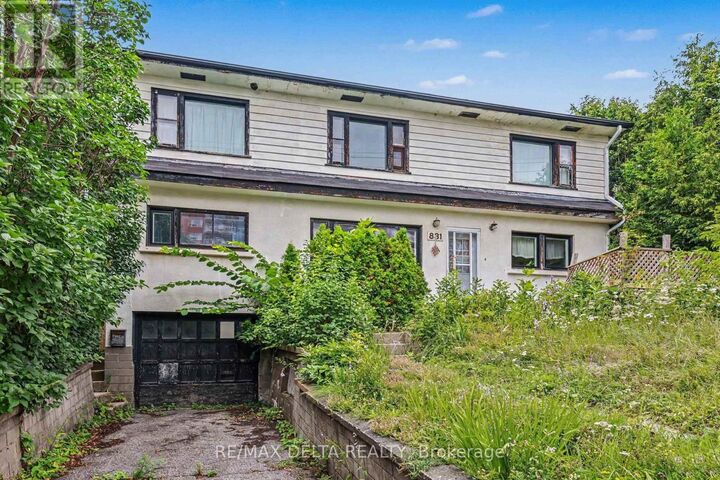 Property Photo:  831 Montreal Road  ON K1K 0S9 