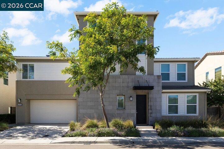 Property Photo: 5772 Juniper Way CA 94568