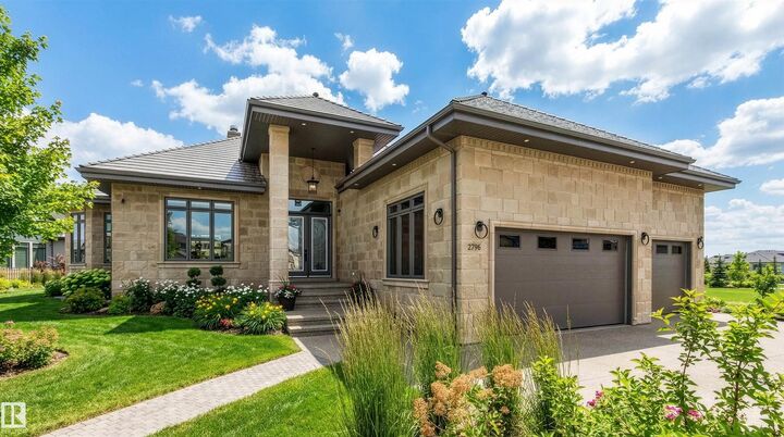 2796 Wheaton Drive NW — photo 1