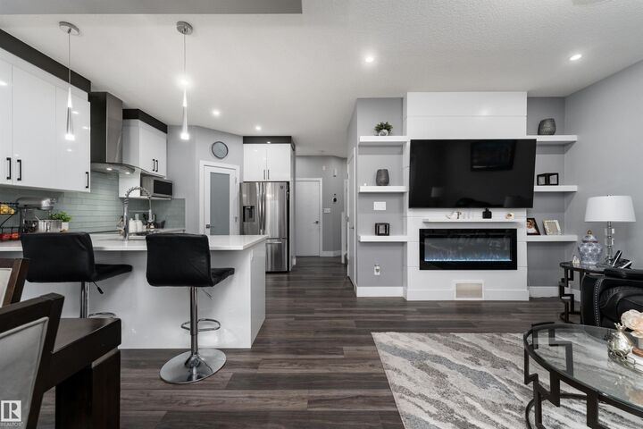 Property Photo: 1613 Enright Way NW AB T6M 0Z3