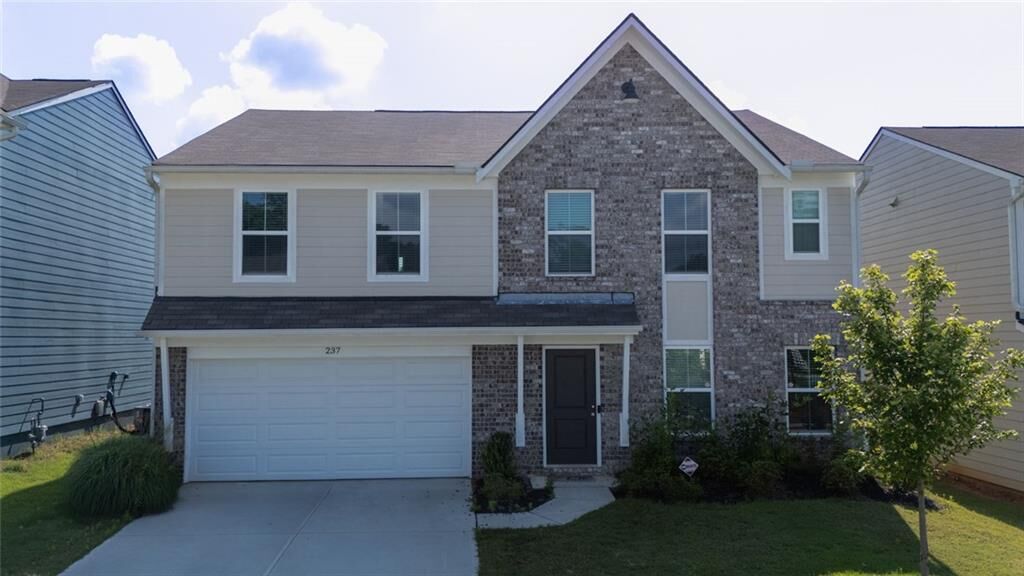 Property Photo:  237 Traminer Way  GA 30517 