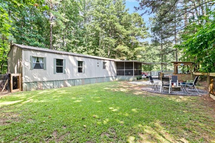 Property Photo: 5002 Bee Tree Road SE GA 30102