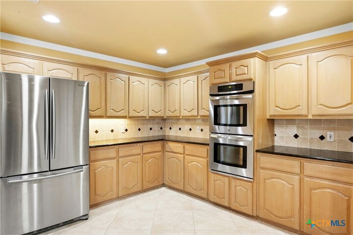 Property Photo:  10900 Crown Colony Drive C  TX 78747 