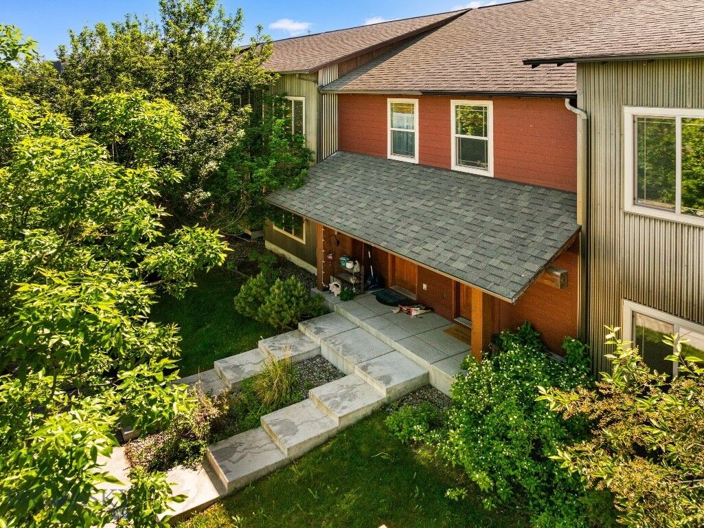 Property Photo:  3091 Fen Way D  MT 59718 
