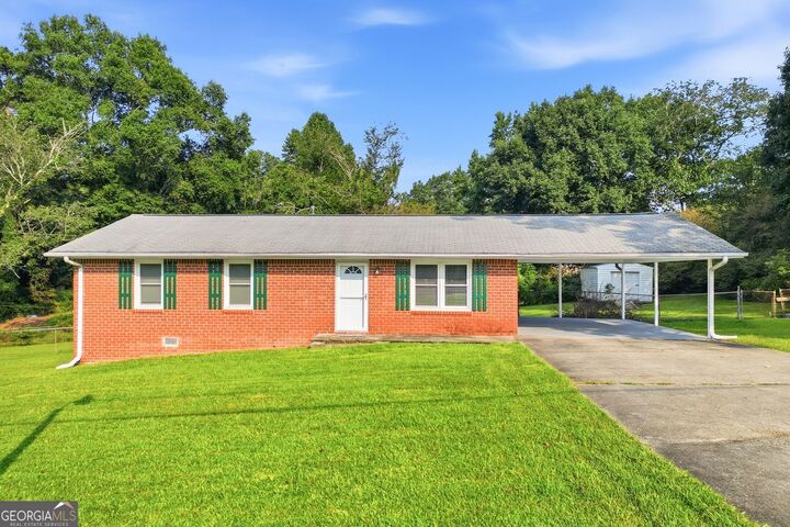Property Photo:  1465 E Highpoint Drive  GA 30134 