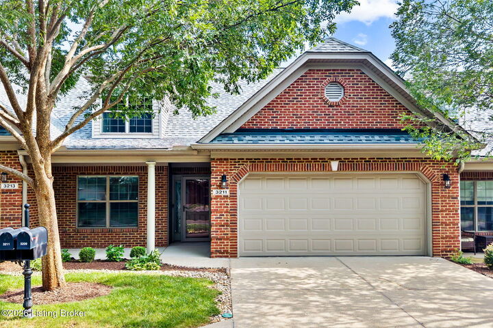 Property Photo:  3211 Brittany Pointe Ln  KY 40220 