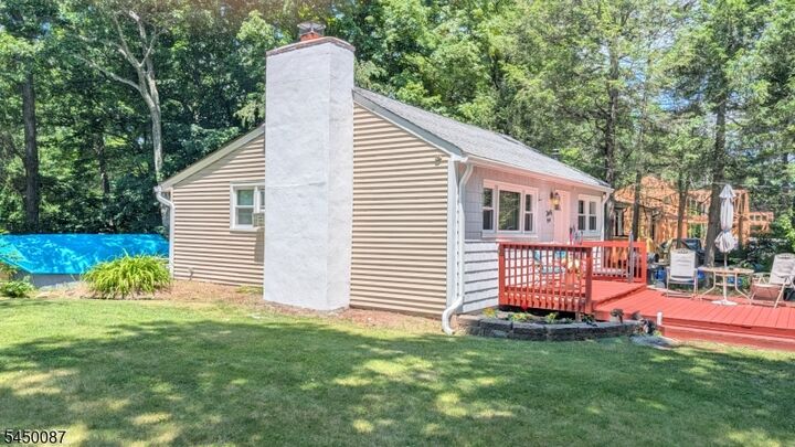 Property Photo:  31 Hewitt Rd  NJ 07421 