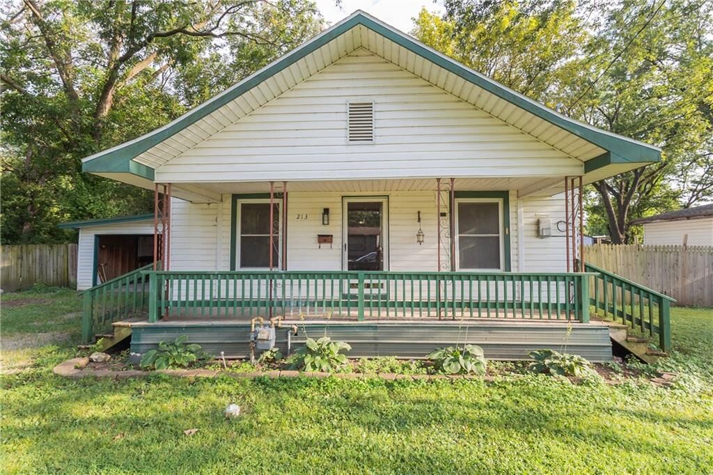Photo de la propriété: 213 W 7th Street KS 67335