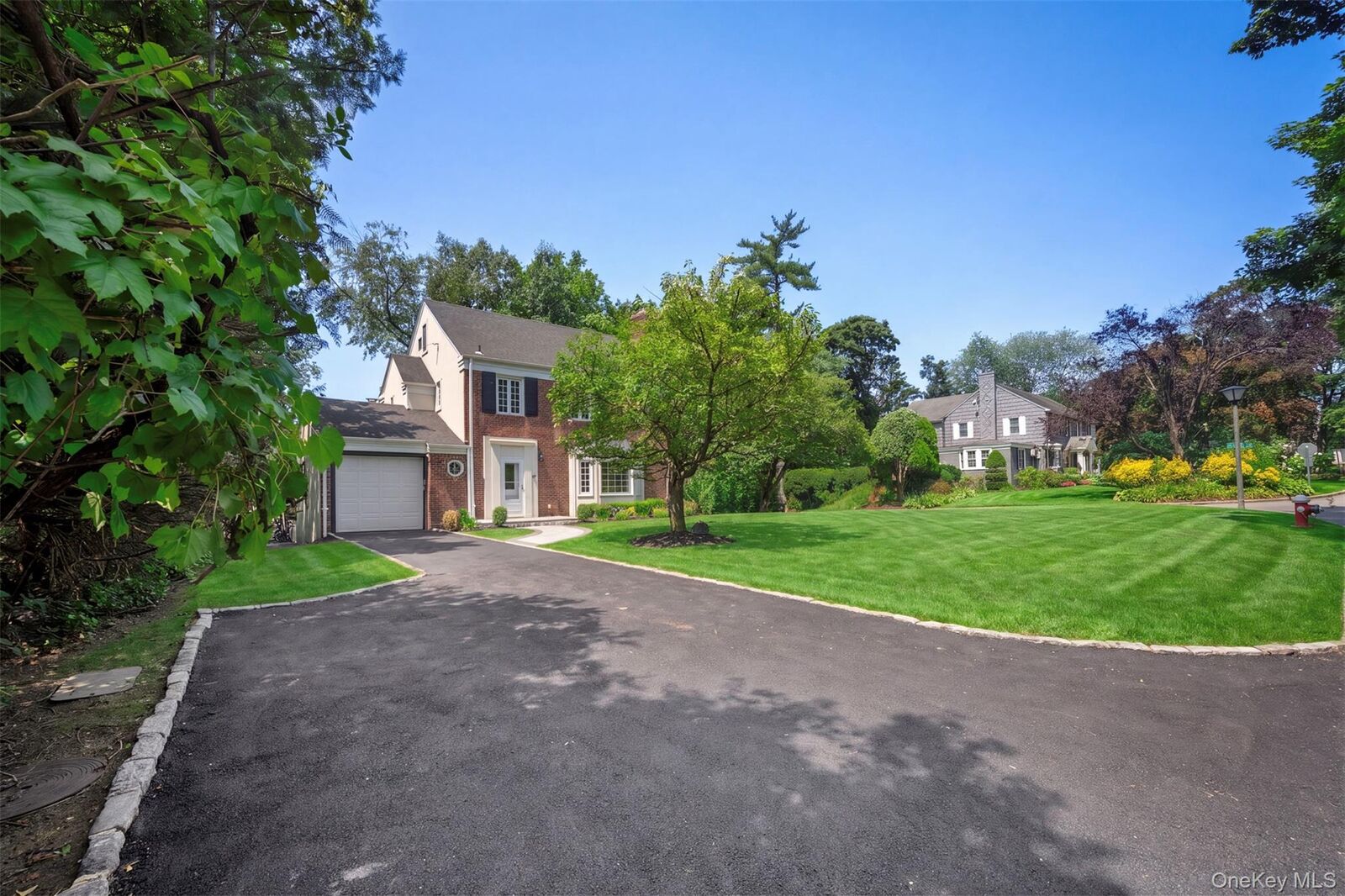 Property Photo: 6 Brookbridge Road NY 11021