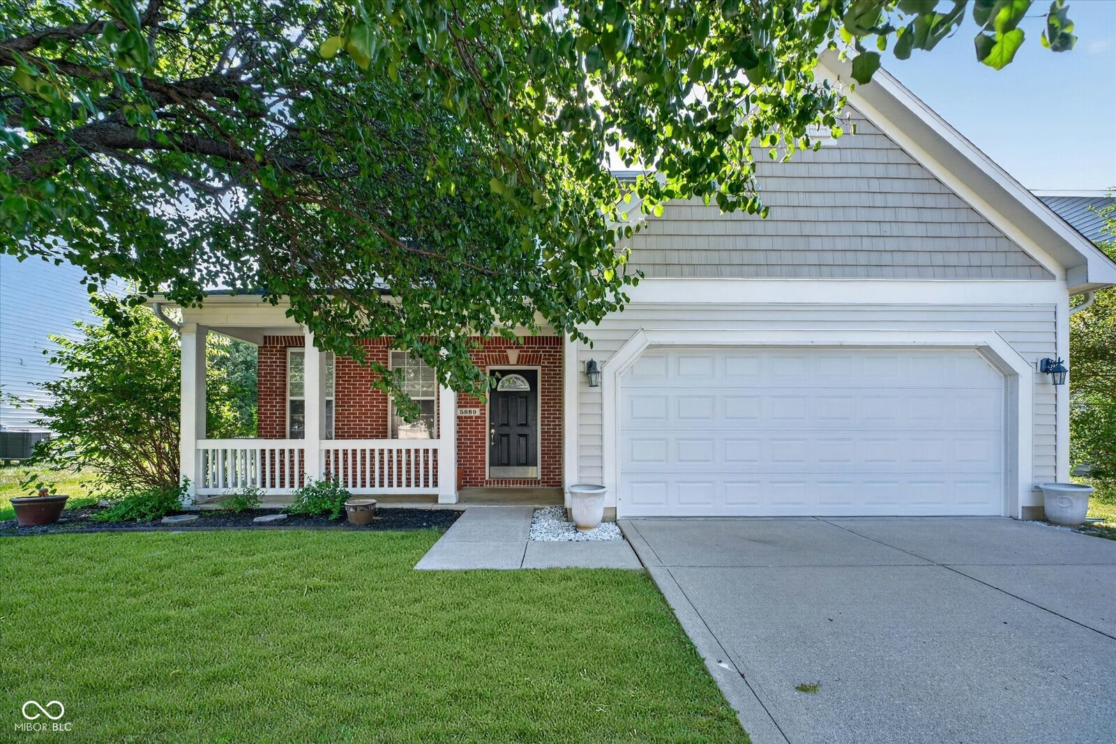 Property Photo:  5889 Monticello Square Lane  IN 46234 