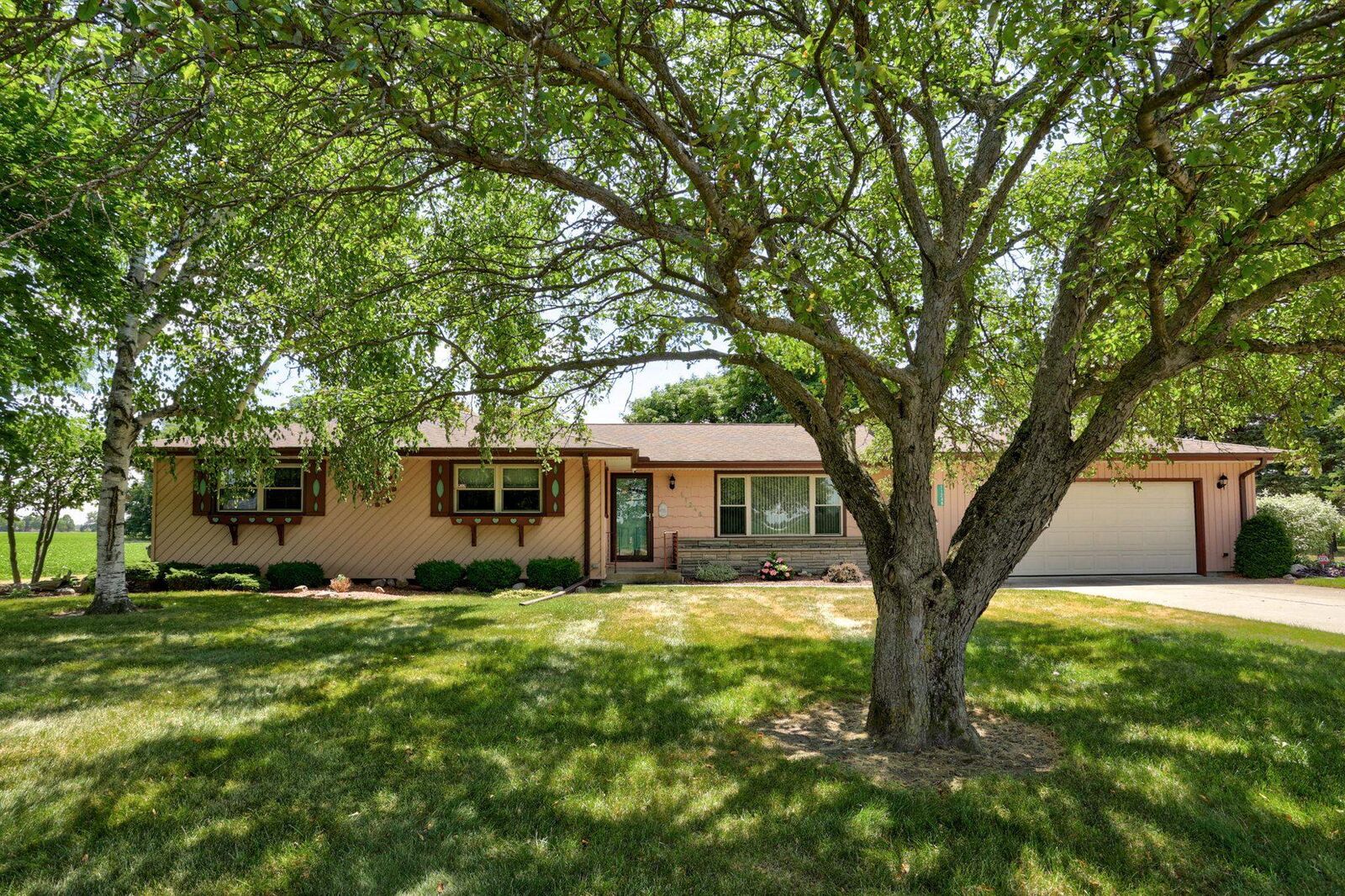 Property Photo: 11248 Roedel Road MI 48734