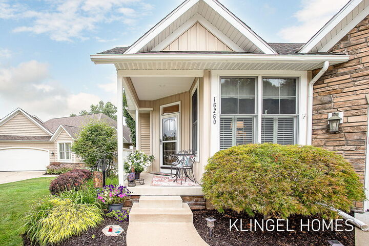Property Photo: 16260 Woodvale Boulevard MI 49456