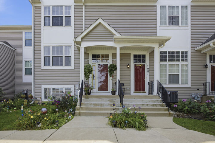 Property Photo: 2905 Shelly Lane IL 60504
