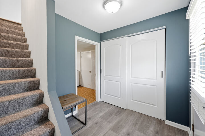 Property Photo: 220 Sagamore Court 220 IL 60194