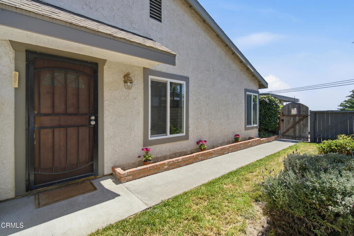 Property Photo:  149 Cameron Street  CA 93060 