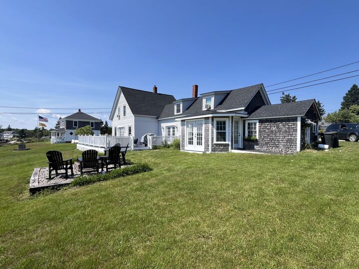 Property Photo:  181 Crowley Island Road  ME 04607 