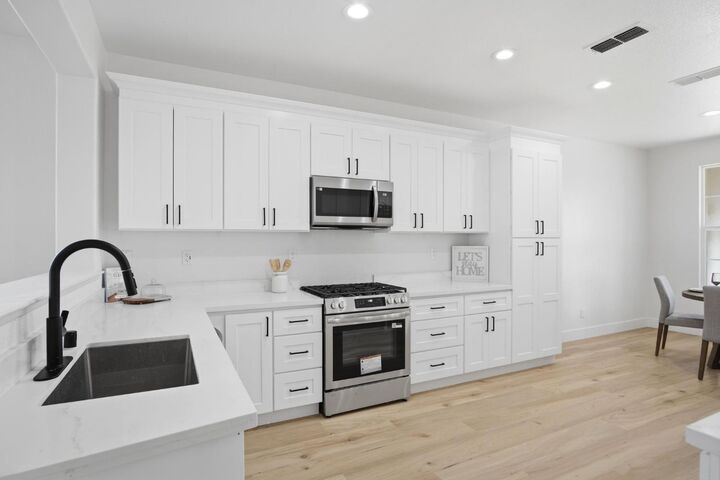 Property Photo:  3528 Higgins Avenue  CA 95205 