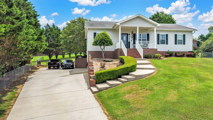Property Photo:  3309 Carmen Lane SE  TN 37323 