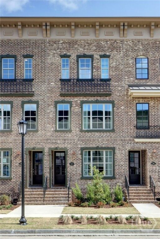 Property Photo:  404 Upper East Avenue  GA 31401 