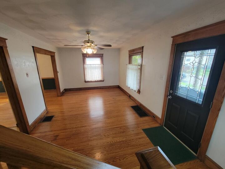 Property Photo: 303 Oneida Street PA 18840