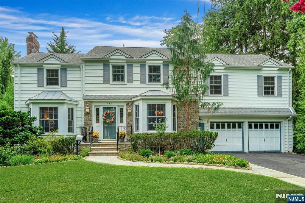 Property Photo: 733 Lotus Avenue NJ 07649