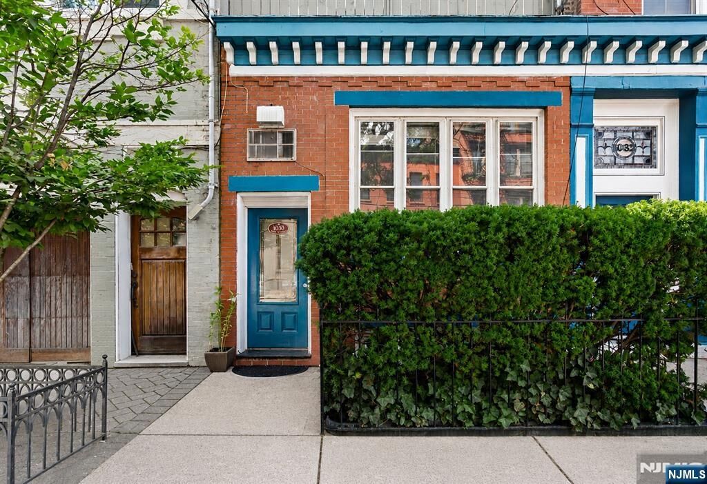 Property Photo:  1030 Willow Avenue 2  NJ 07030 