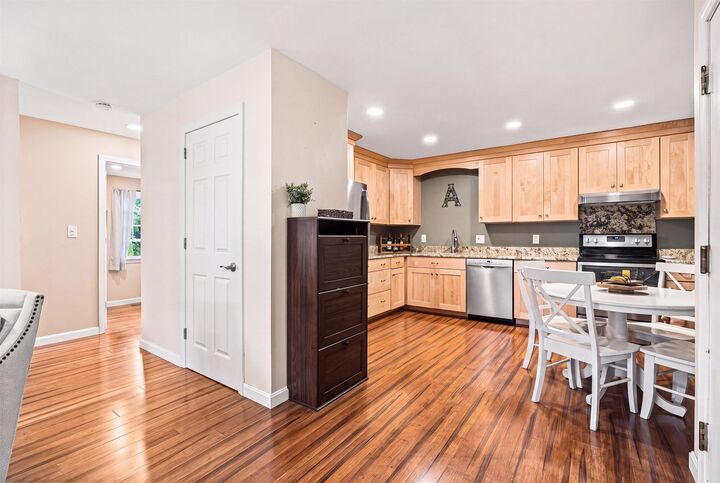 Property Photo: 7 Autumn Leaf Drive NH 03060