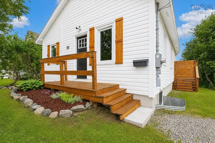 Property Photo:  33 Richmond Street  NS B1P 2V1 