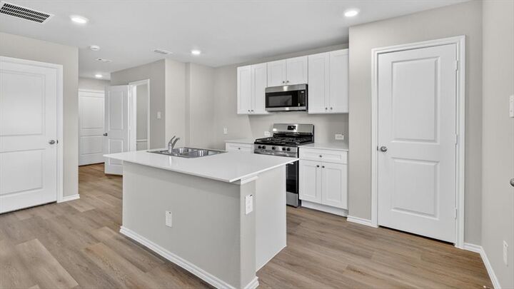 Property Photo: 5528 Flannel Lane TX 76249