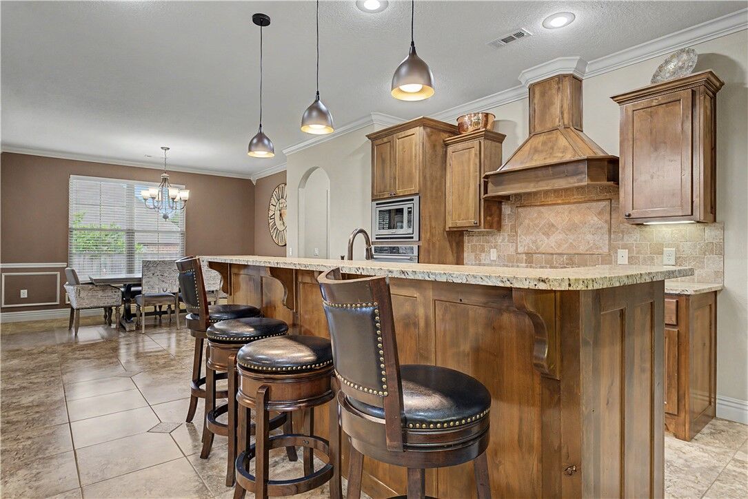 Property Photo:  3904 SW Layton Road  AR 72713 