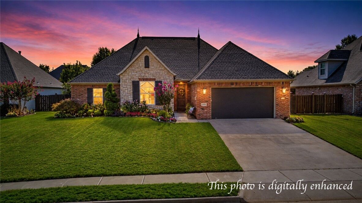 Property Photo: 6505 S 36th Street AR 72758