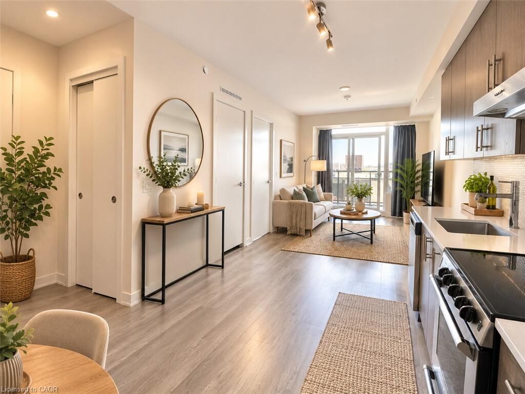 Property Photo:  212 King William Street 723  ON L8N 1B5 