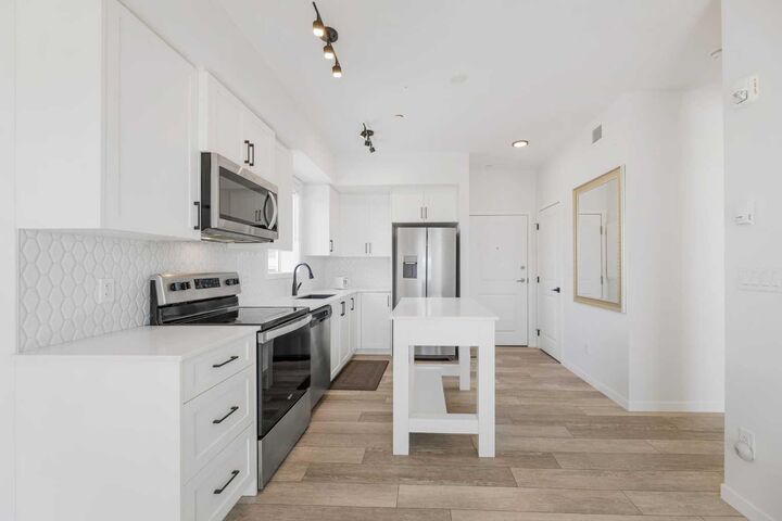 3727 Sage Hill Drive NW 3104 — photo 1