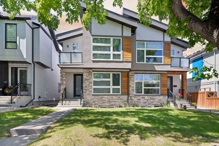 Property Photo: 2807 36 Street SW AB T3E 2Z9