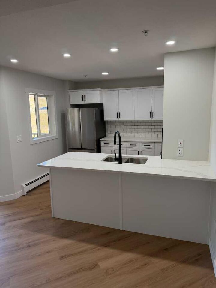 Property Photo:  245 Red Deer Drive SW 315  AB T1A 8P4 