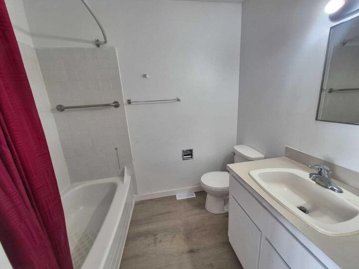 Property Photo: 4848 49 Avenue AB T0B 2H0