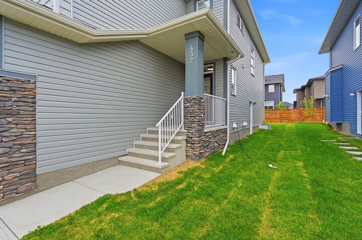 Property Photo: 432 Dawson Circle AB T1X 2R8