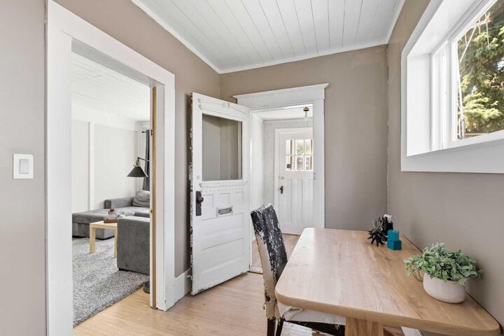 Property Photo: 432 Centre Avenue NE AB T4B 1H3