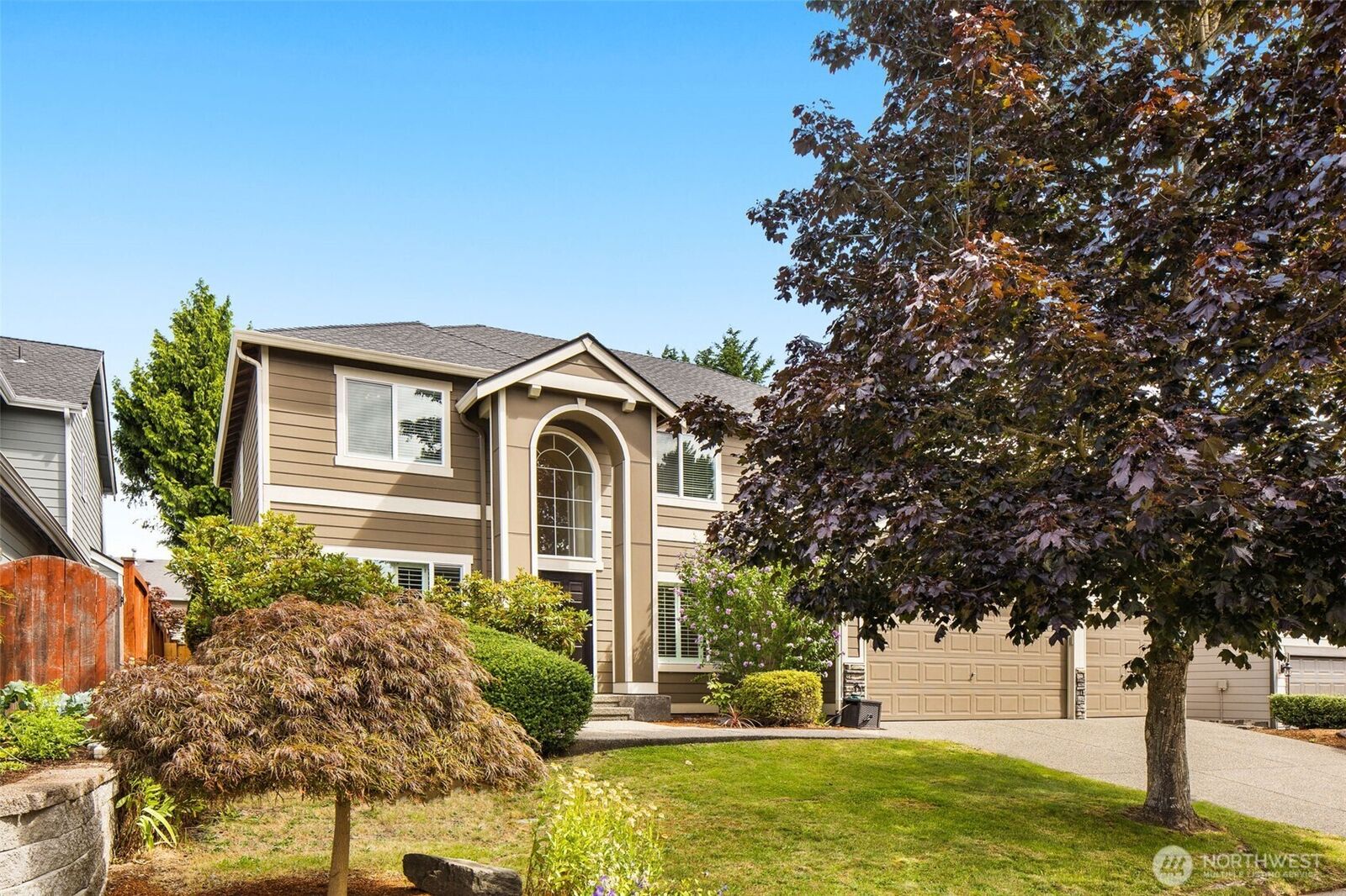 Property Photo:  12624 SE 300th Way  WA 98092 