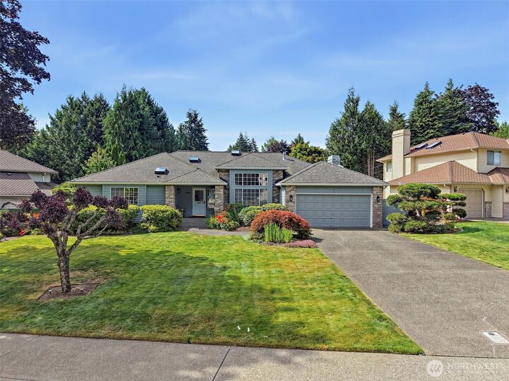 Property Photo: 20319 131st Place SE WA 98032