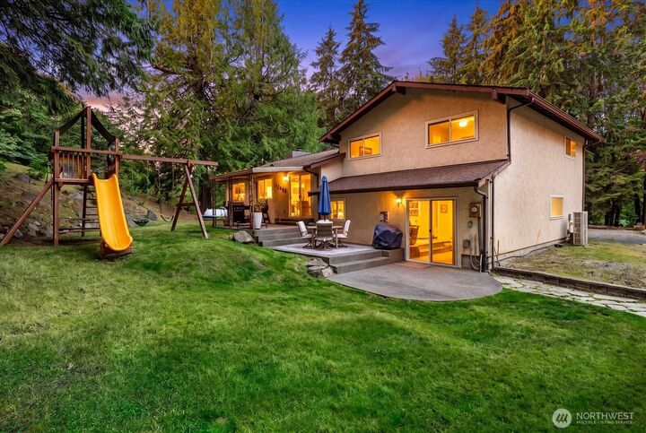 Property Photo: 6111 83rd Avenue SE WA 98290