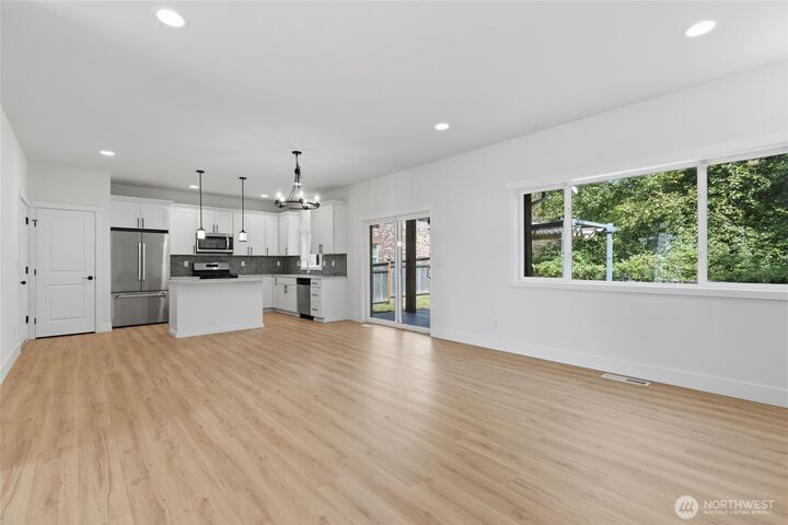 Property Photo: 6015 67th Avenue NE WA 98270